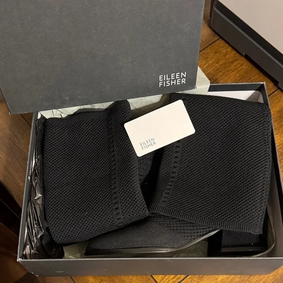 Eileen Fisher Textured Black Stretch Heeled Boots - Picture 4 of 5